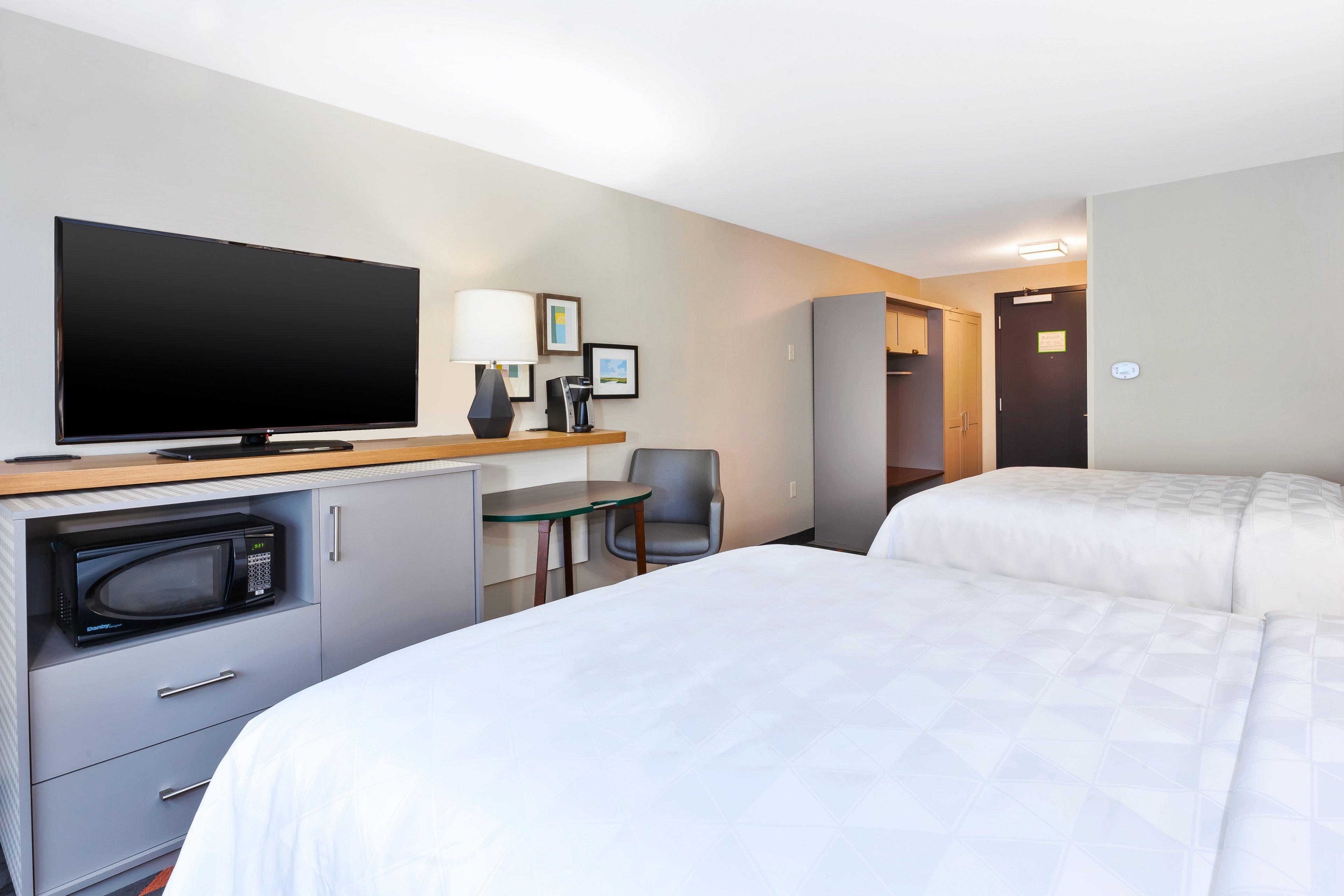 Holiday Inn & Suites - Toledo Southwest - Perrysburg By Ihg Exterior photo
