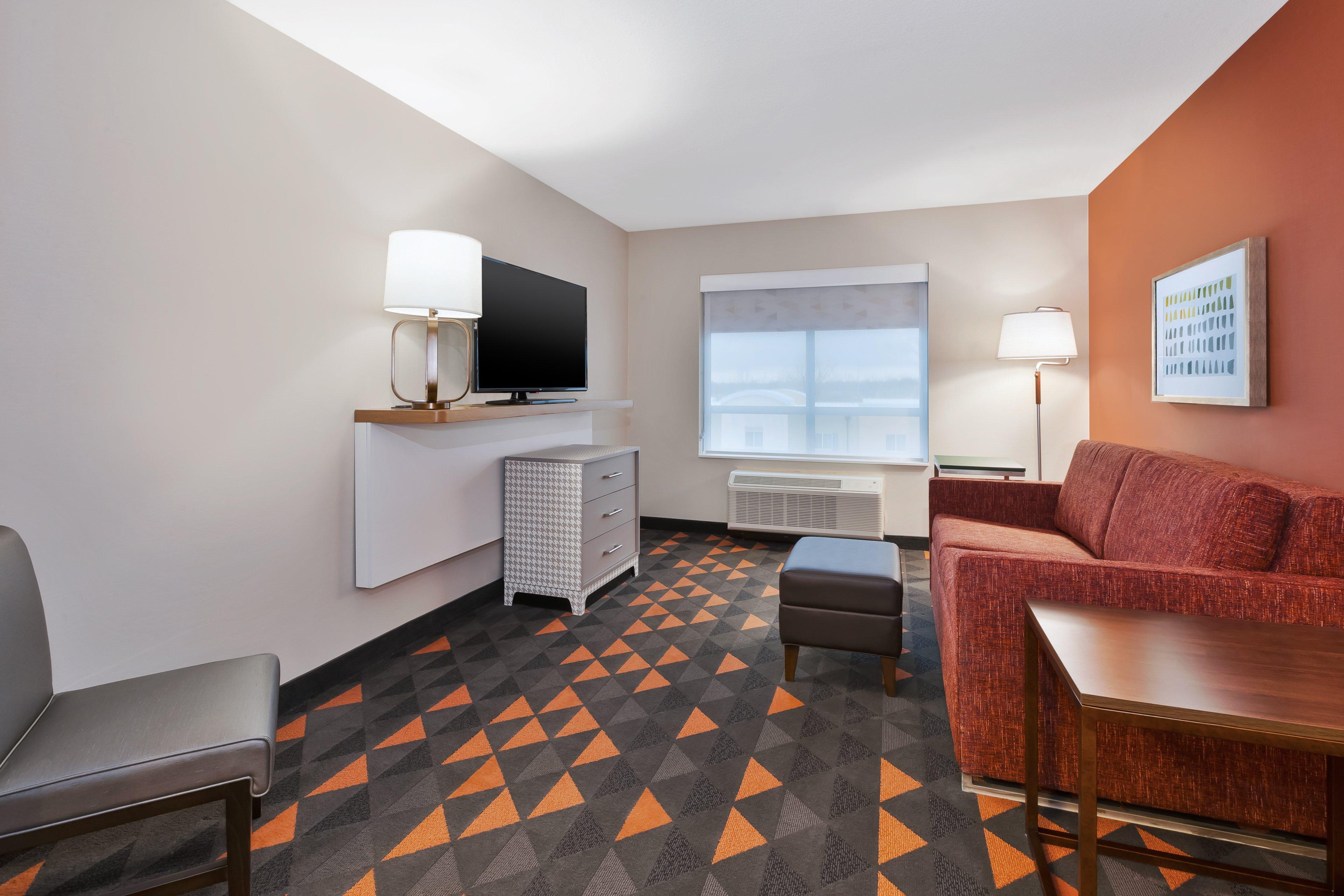 Holiday Inn & Suites - Toledo Southwest - Perrysburg By Ihg Exterior photo