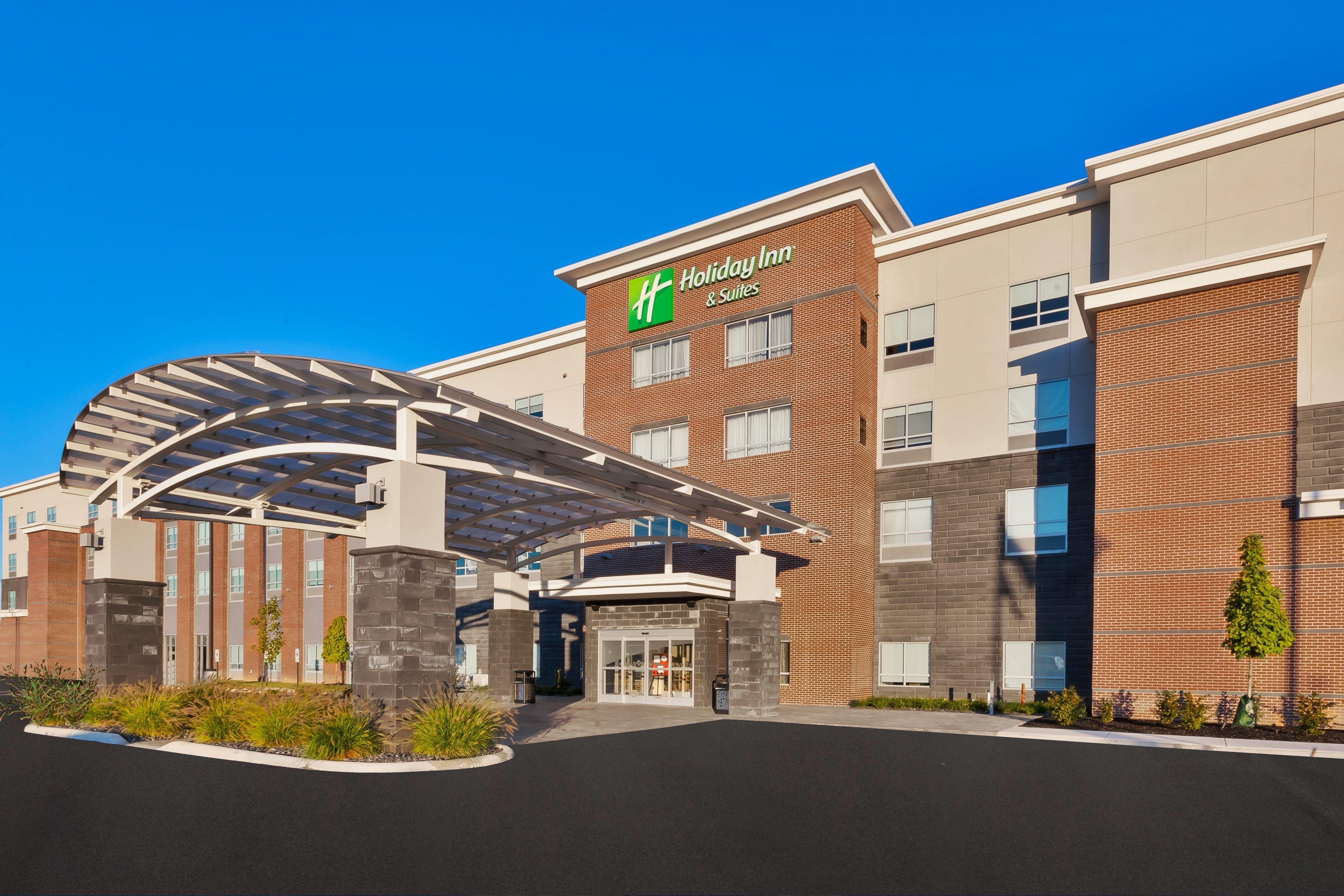 Holiday Inn & Suites - Toledo Southwest - Perrysburg By Ihg Exterior photo